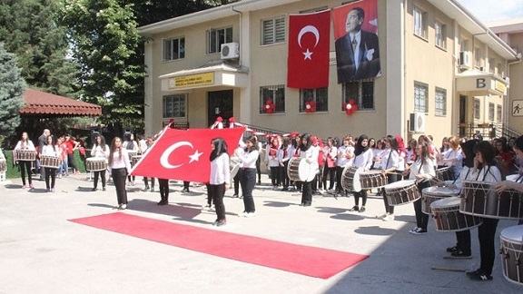19 Mayıs Atatürkü Anma Gençlik ve Spor Bayramı Coşkuyla Kutlandı