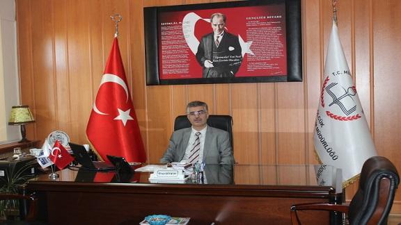 İlçe Milli Eğitim Müdürümüz Ercan Gülsuyu´nun 30 Ağustos Zafer Bayramı Kutlama Mesajı